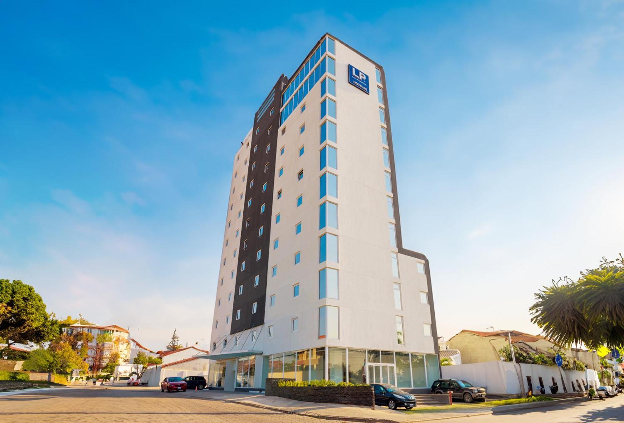 Lp Equipetrol Hotel ซานตาครูซเดอลาเซียร์รา ภายนอก รูปภาพ