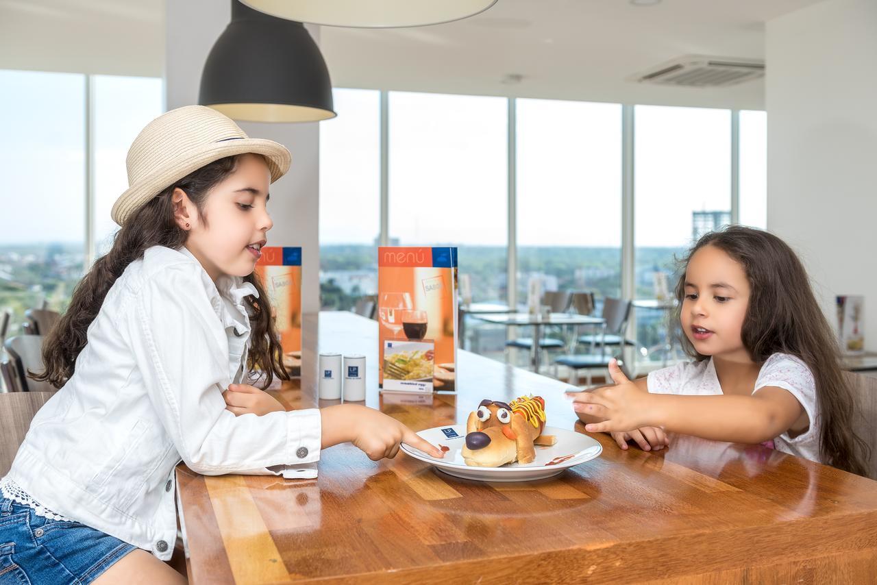 Lp Equipetrol Hotel ซานตาครูซเดอลาเซียร์รา ภายนอก รูปภาพ
